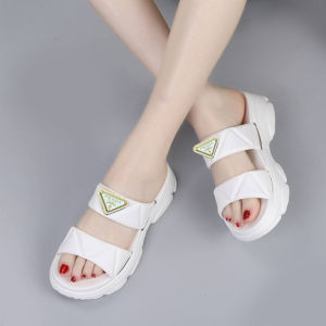 LH.Bigsize  ล่าสุด 🎉 รองเท้าลำลองรองเท้าแตะหญิง รองเท้าแตะแฟชั่นแต่งสายคาด2เส้น  รองเท้าแตะส้นหนาเบาพื้นนิ่มใส่สบาย👍