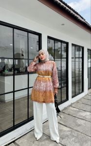 BLOUSE SILK SUTRA BLOUSE BATIK CAP ABSTRAK
