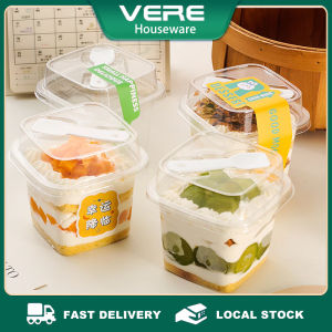 50Pcs Disposable Square Mousse Hight Lid Dessert Box Clear Plastic Cup Dessert Cake Cup With Spoon