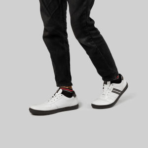 CLBK x Reysa Projects Sepatu Sneaker Pria Kasual Warna Putih List Hitam Di Jahit HR020