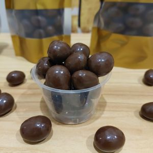 Snack Time Coklat Delfi Dragees Assortment Mede Almond Raisin 500 Gram