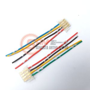 Soket Tombol 4 Kabel Saklar Fitting Lampu Dim Klakson Sen Karisma Beat