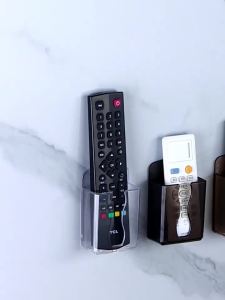 SXH No-drill wall-mounted phone and remote control storage rack aesthetically pleasing and practical with a thoughtful charging port and peach wood grain design