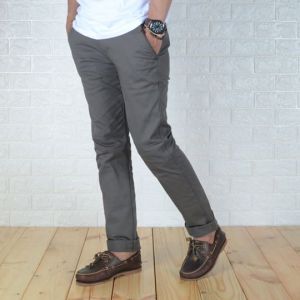 Al-Agstar Celana Formal Pria Dengan Bahan Drill Model Slimfit Warna Grey Uk. 27-36 Calya