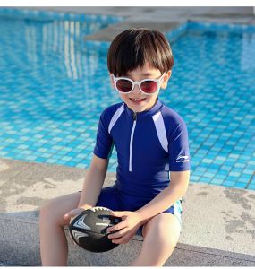 ชุดว่ายน้ำเด็ก (พร้อมส่ง)