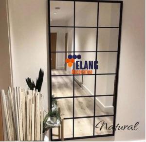 List Profil Kayu Cermin Dinding Ukuran 1CM X 1CM Tinggi 1 METER / Panel Dinding Dekorasi Wall Moulding Cermin IKEA