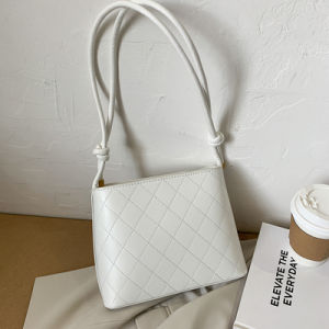 IELGY Womens bag Retro fashion rhombus crossbody popular solid color underarm bag one shoulder All-matching