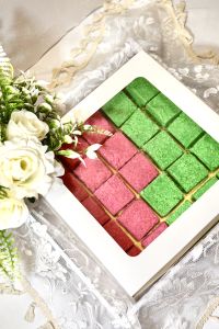 Pre-Order) Ratu Candy Kelapa / Coconut Candies (Single or Double Flavours for Large 36 Pieces)