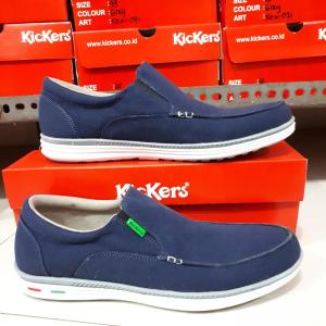 Sepatu slip on pria terbaru import murah kasual loafer tanpa tali kekinian karet empuk nyaman dikaki