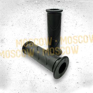 PAKET HANDGRIP MODEL HONDA HANDFAT HANFAT HAND GRIP HONDA ORI DAN JALU BANDUL STANG MATIC CHROME SET KANAN KIRI COCOK UNTUK SEMUA MOTOR NMAX XMAX VIXION SUPRA VEGA FINO FAZZIO BEAT STREET VARIO MIO BEAT DLL TINGGAL PASANG (PNP) BAHAN GRIP KARET PREMIUM