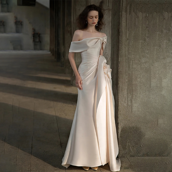 Wedding Dress Hot sale mermaid petticoat lustrous satin bride court bridal  gowns lorie white wedding dresses free veil meter Lazada Indonesia