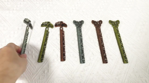 Ginkgo Leaf Bookmarks with Scale Ruler Metal Bookmarks Reading Accessory for Book Lover Reader Writer Teacher Student