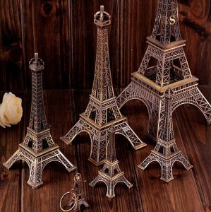 Mô hình Tháp Eiffel trang trí chụp ảnh sản phẩm My Home DN077