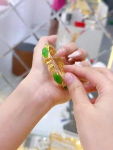 {loại 1} Vòng tay thạch xanh chéo xoàn nhân tạo khoá bấm Kami trang sức sỉ VCX126