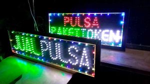 Lampu JUAL PULSA hijau putih hijau merah