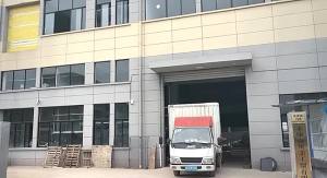 LZD  Disabled Bath Chair Aluminum Alloy Bathroom Bath Chair Elderly  Women Bath Stool Non-Slip Height Adjustable