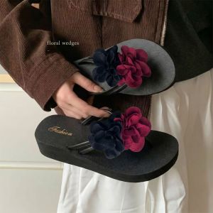 [Free Shipping] Wedge Heel Outdoor Non-Slip 2026 Beach Shoes Flip-Flops Casual Sandals Womens Floral Thick-Soled Height-Increasing Sweet Style