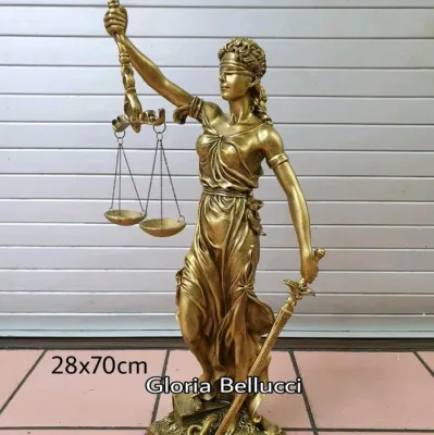 PATUNG JUSTICE JUMBO PAJANGAN DEWI KEADILAN JUSTITIA HUKUM - DHIORA STORE