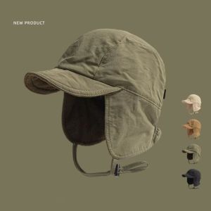 HEFEI ป้องกันหู หมวกปิดหู หมวกฤดูหนาว ป้องกันลม หมวกบอนเน็ต หมวกเล่ยเฟิง หนาและอบอุ่น หมวกนักบินกำมะหยี่ ผู้ชาย ผู้หญิง