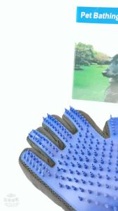 True TouchBathing Massage Glove Five-Finger Water Spray Washing Brush