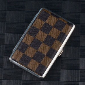 KOTAK ROKOK MUAT BANYAK SEMUA UKURAN DENGAN KARET PENJEPIT BAHAN METAL