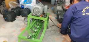 Máy duỗi sắt xây dựng ( khung V4 đã bao gồm moteur 1.5hp dây đồng - 0937.648.108)