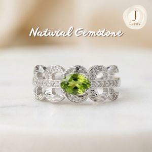 Elegant Peridot Ring (ADJUSTABLE RING)