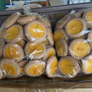 ประทีปเล็ก สีส้ม จุดเพื่อเป็นสิริมงคง เหมาะสำหรับเทศกาลยี่เป็ง ตามความเชื่อ