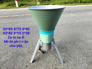 Máy băm chuối băm bèo tây rau muống công suất 550w