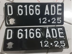 Plat Nomor Motor Putih Font Pake Cet Baut Tanam paket 2 pis depan belakang