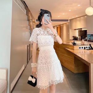 D11534 Winzy Premium Crochet Dress