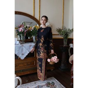 Mini Kurung Anggerik Batik Asli Batik Nyonya Majlis Nikah Sanding Dulang Girl