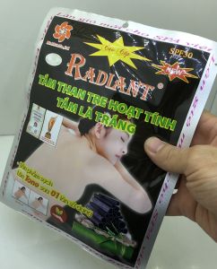 Tắm Trắng Radiant Than Tre Hoạt Tính 170g