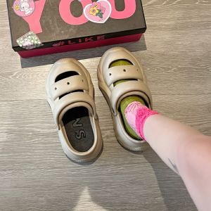 [Free Shipping] Eva Thick-Soled Clogs For Women New Summer Style Anti-Collision Height-Increasing Versatile Cute And Non-Slip