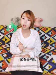 Baby Bath Tub Infant Bathtub Newborn Children Foldable Temperature Sensing Bath Bucket Sit and Lie Household Bathing Soaking Tub