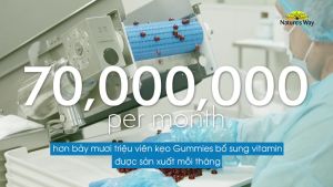 1. Nature’s Way Complete Daily Multivitamin 100 Viên Úc – Viên Uống Bổ Sung Vitamin Và Khoáng Chất - Công thức cung cấp nhiều vitamin và khoáng chất thiết yếu giúp việc bổ sung vi chất hằng ngày đơn giản và thuận tiện hơn.