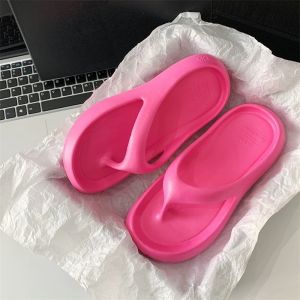 New EVA Beach Flip-Flops For Women Indoor Non-Slip Slippers With Thick Soles For The Beach