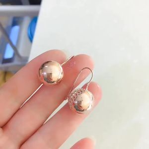 ต่างหูลูกปัดกลมเงาสีทองม่วง 585 ชุบทอง 14K สำหรับผู้หญิง สไตล์คลาสสิกหรูหรา งานฝีมือครึ่งตัด เครื่องประดับงานปาร์ตี้