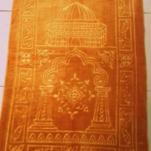 cod bayar TEMPAT Sajadah Turki Empuk Dan Tebal - Hambal Import Turki - Sajadah Terbaru dan Terlaris -sajadah tebal dengan lapisan busa di dalam Rang Mudo/ TANGAN PERTAMA