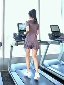 AE New summer trendy ice silk badminton sports suit for women loose quick-drying cool-feeling yoga wear running and fitness clothing