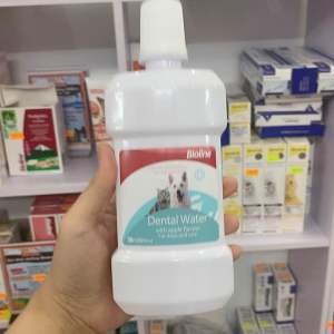 Nước uống sạch răng thơm miệng cho Chó mèo Bioline 300ml