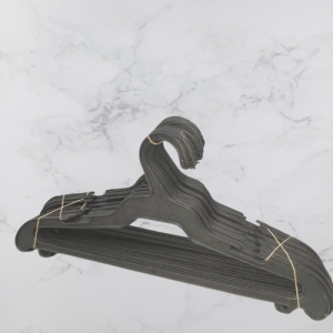 12 Pcs Flat Plastic Hanger With Non Slip Hook Colored Hanger / Clothes Organizer Hanger/Space Saver/Drying Cloth Hanger