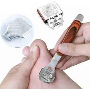 Dụng cụ mài gót chân tẩy da chết kèm 10 lưỡi dao