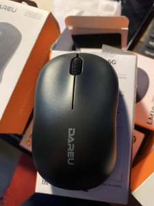 CHUỘT KHÔNG DÂY DAREU LM106G CHÍNH HÃNG
