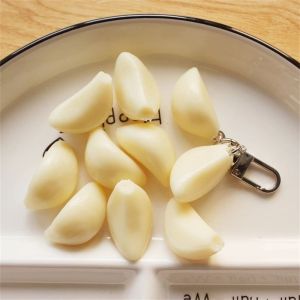 BELLERY Women Men Unique Student Car Keychains Jewelry Vegetable Food Keychain Garlic Keyring Garlic Pendant Garlic Keychain