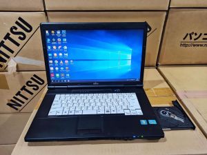 โน๊ตบุ๊ค FUJITSU LIFEBOOK A561CPU intel CORE i3GEN 2 speed 2.50 ghz MEMORY 4 GB DDR3 HDD 320 GB