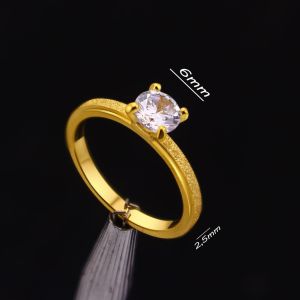 Nhẫn titan nữ phun cát đính đá sang trọng