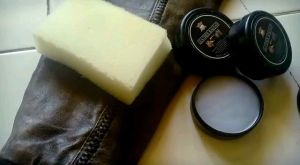 Semir sepatu Kulit tas jaket Sandal Balsem tas sepatu jok Semir Pembersih bahan Kulit/kulit Sintetis 50gr bisa untuk semua warna