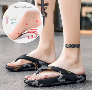 Mens Personality FlipFlopsStylish Outdoor Sandals for CouplesSummer New FootFitting Beach Shoes