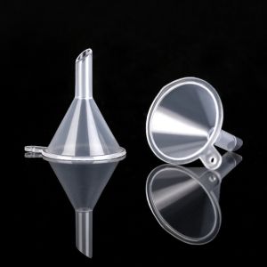 UMI 1pcs Plastic Small Funnel For Perfume Liquid Essential Oil Filling Empty Bottle Packing Tool corong Kecil 3x3cm 透明分装小漏斗